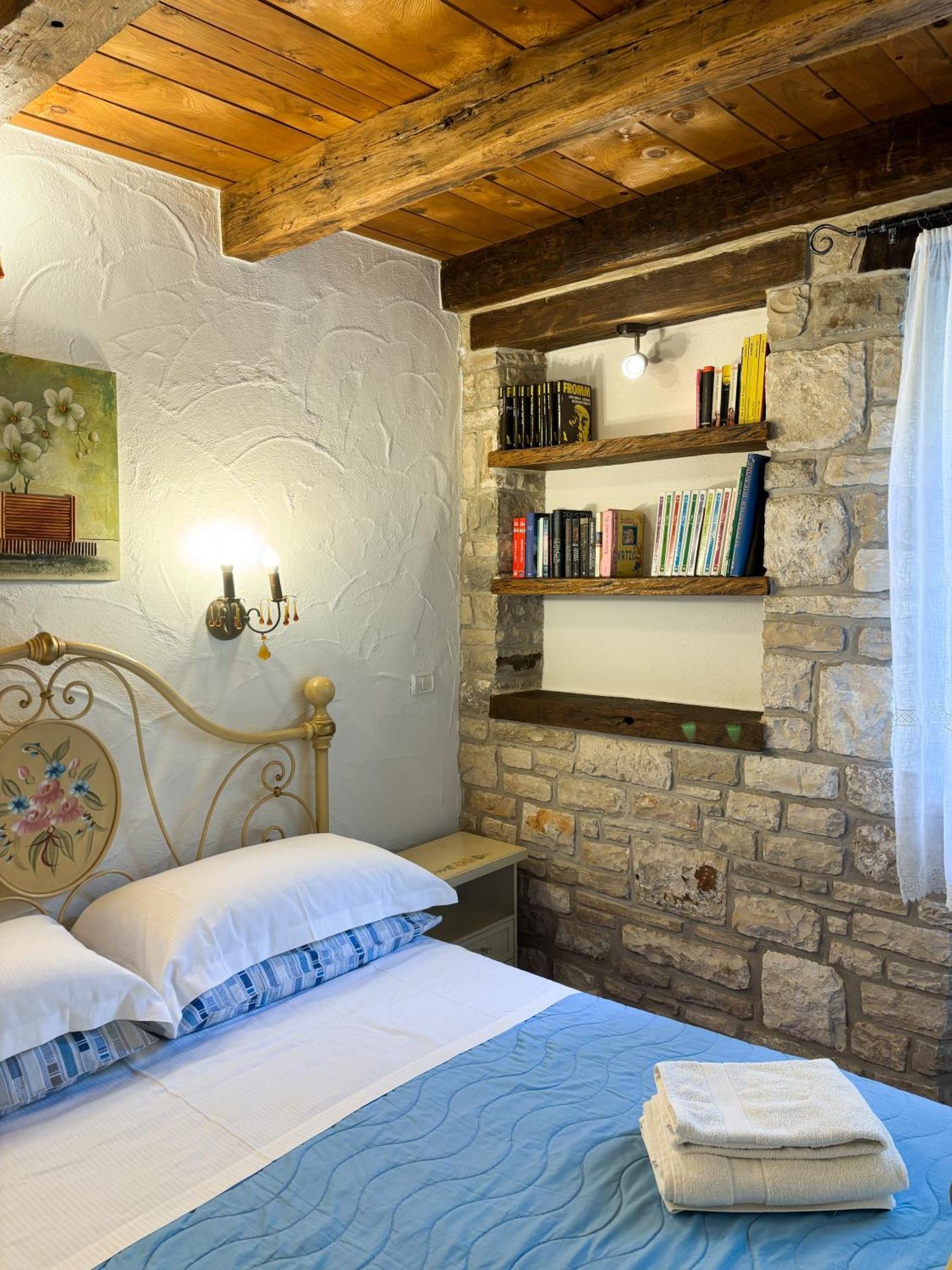 City Center Coastal Escape - Apartments With Sea View Or Cozy Room Novigrad Istria Exteriér fotografie