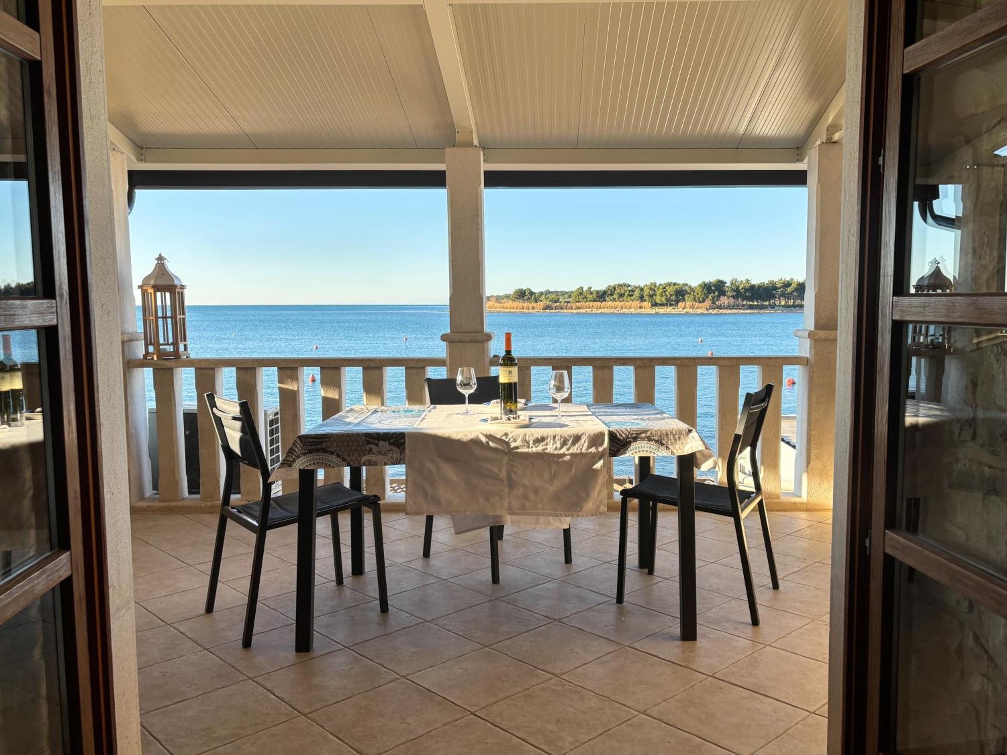 City Center Coastal Escape - Apartments With Sea View Or Cozy Room Novigrad Istria Exteriér fotografie
