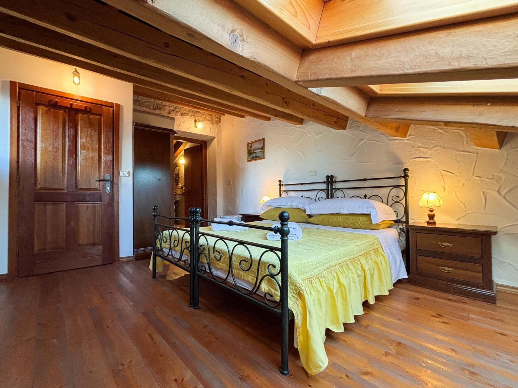 City Center Coastal Escape - Apartments With Sea View Or Cozy Room Novigrad Istria Exteriér fotografie