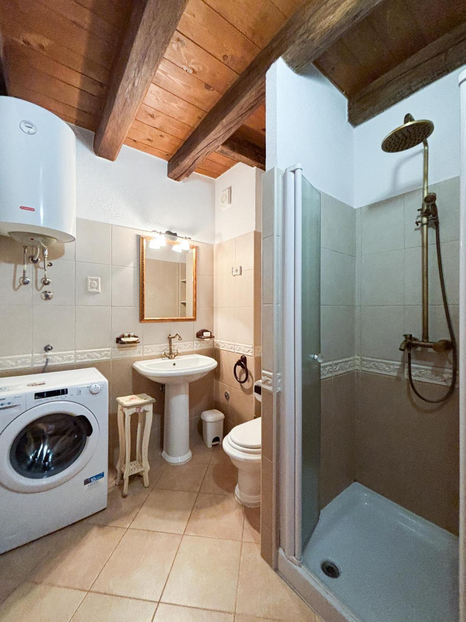 City Center Coastal Escape - Apartments With Sea View Or Cozy Room Novigrad Istria Exteriér fotografie